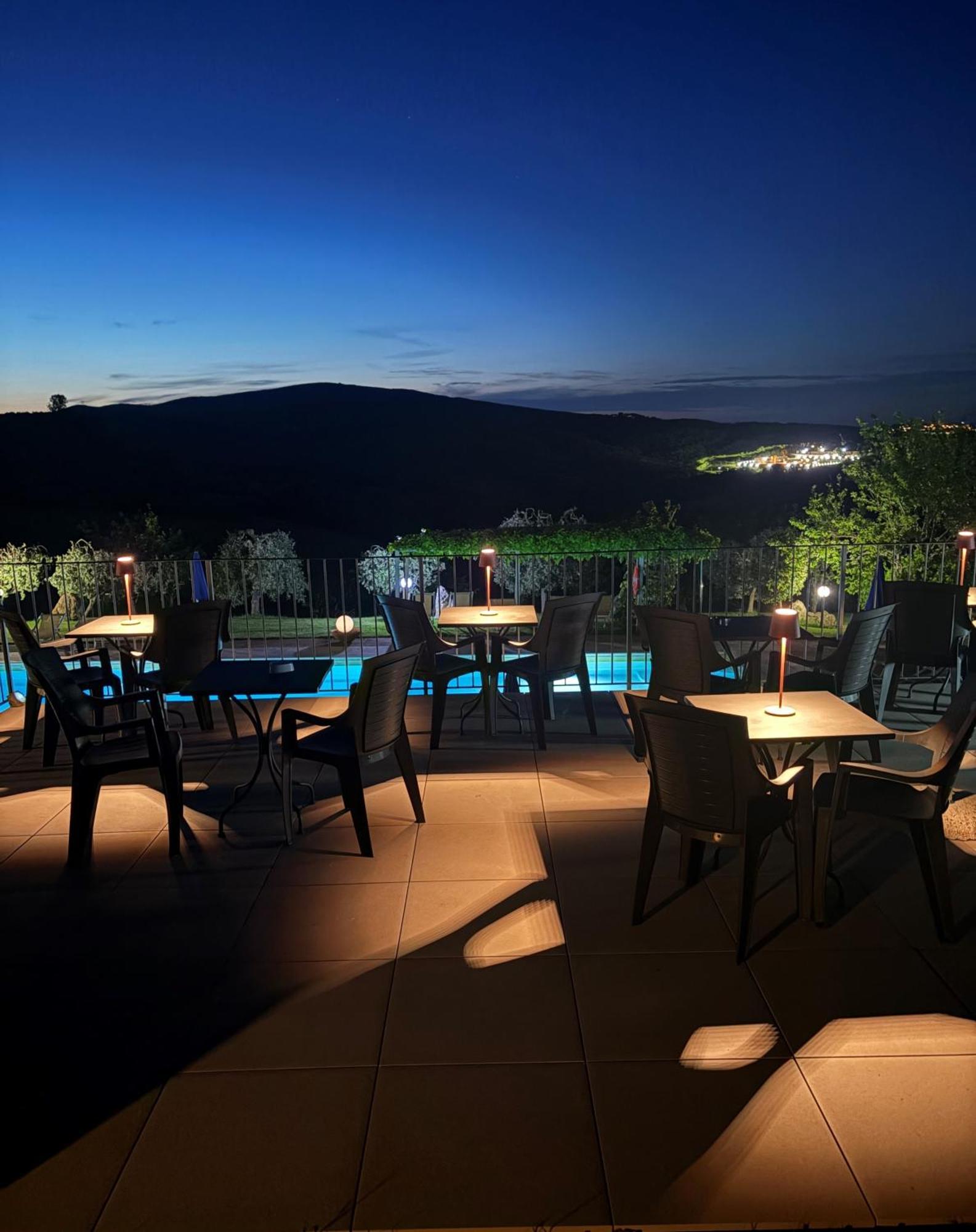 Bed and Breakfast Antico Borgo Il Cardino San Gimignano Exterior foto